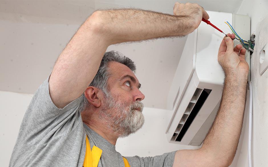 travail électricien Évry